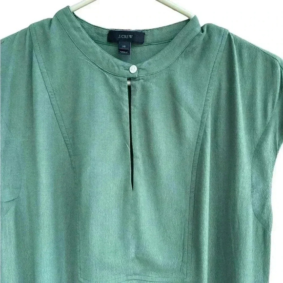 J. Crew women’s Green Short Sleeved Button Keyhole dress tunic like new size XS - Picture 3 of 9
